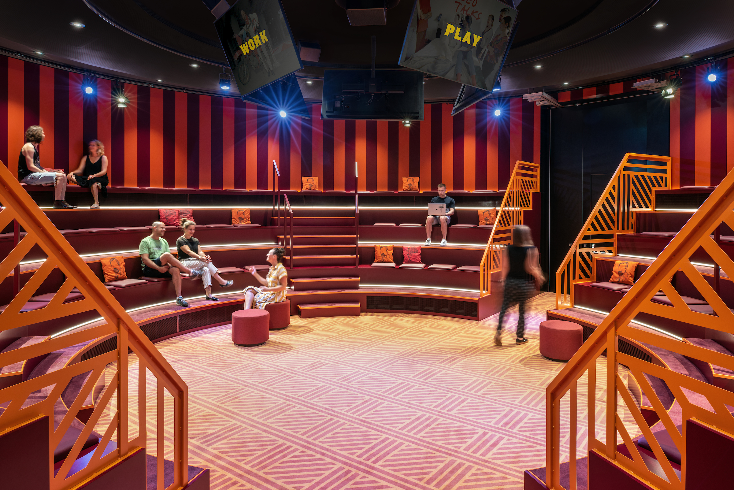 the social hub vienna auditorium